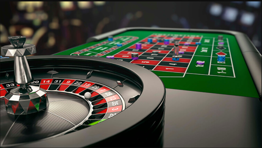 A graphic showcasing the Golden Nugget online casino app or the famous 'Tank' shark pool.